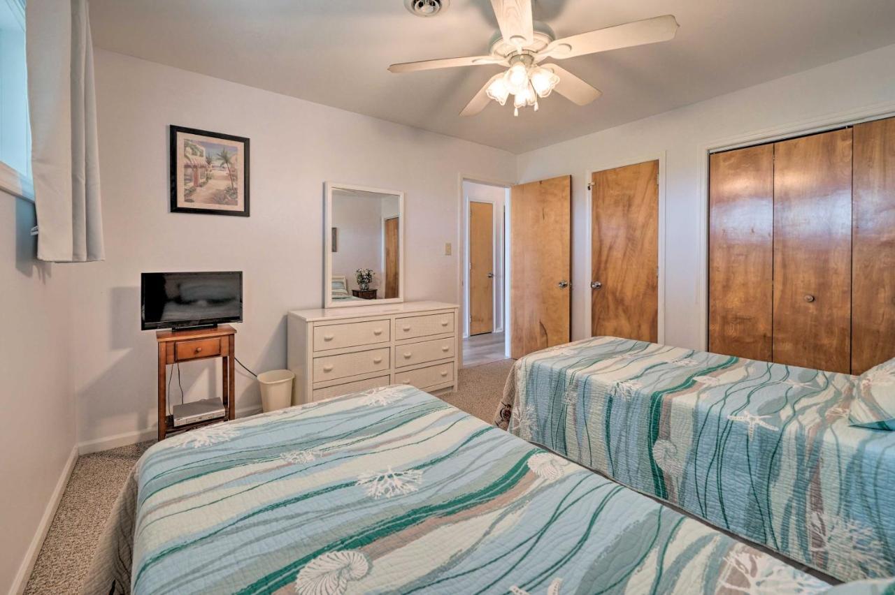 Oak Island Beachfront Condo With Community Pool Exterior foto