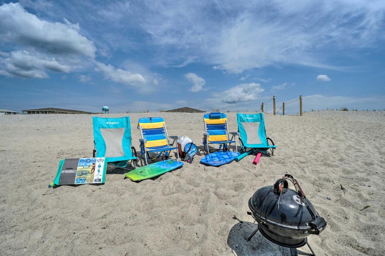 Oak Island Beachfront Condo With Community Pool Exterior foto